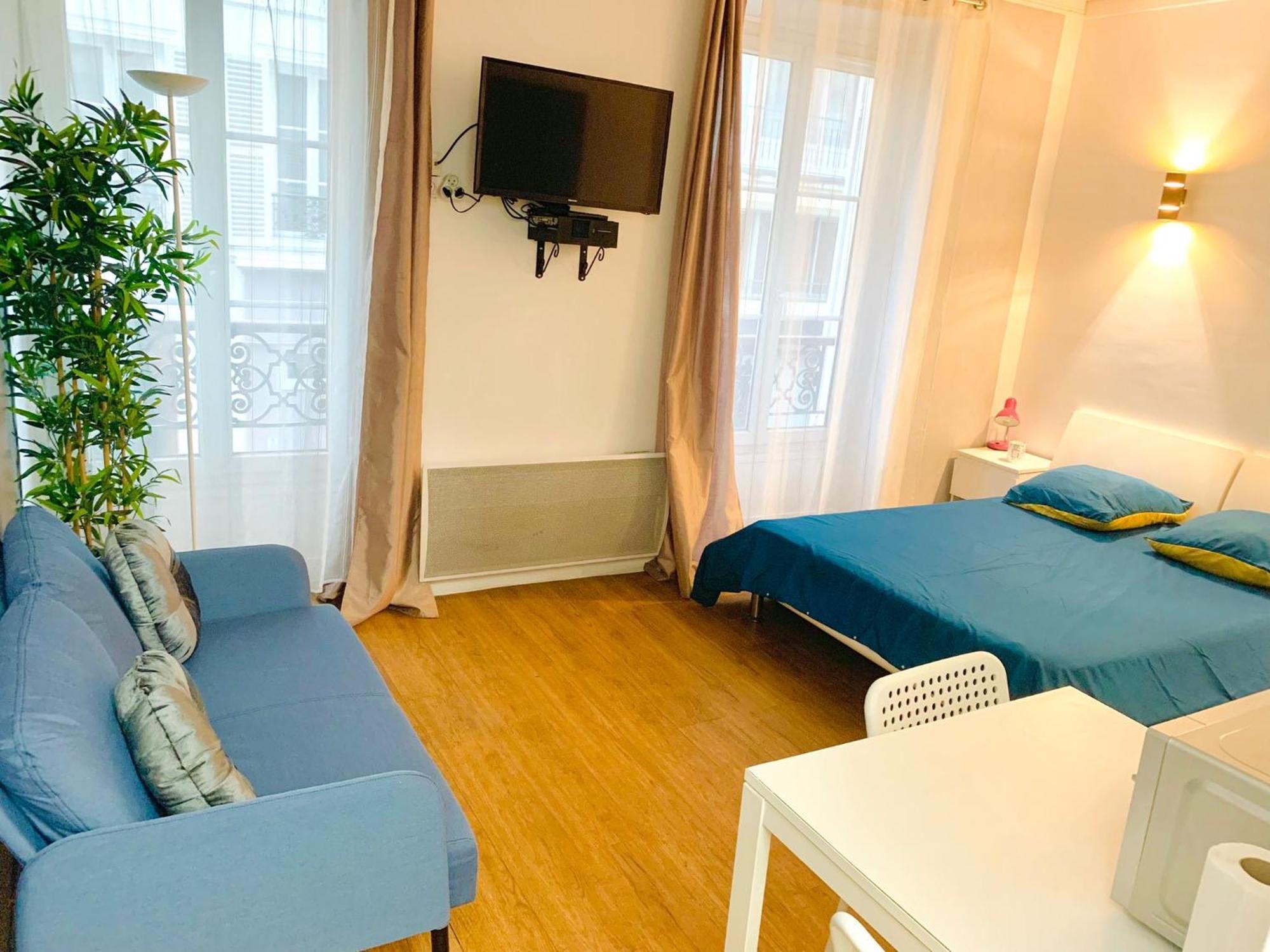 Ferienwohnung Eiffel Tower Champs De Mars Paris Exterior foto