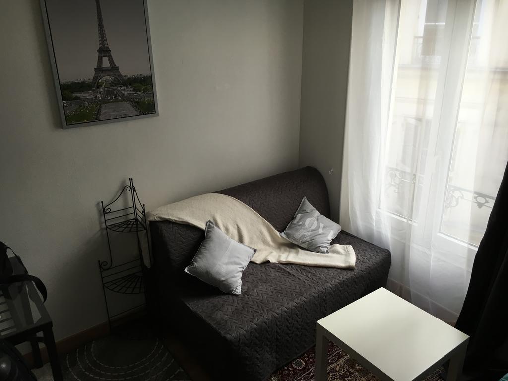 Ferienwohnung Eiffel Tower Champs De Mars Paris Exterior foto